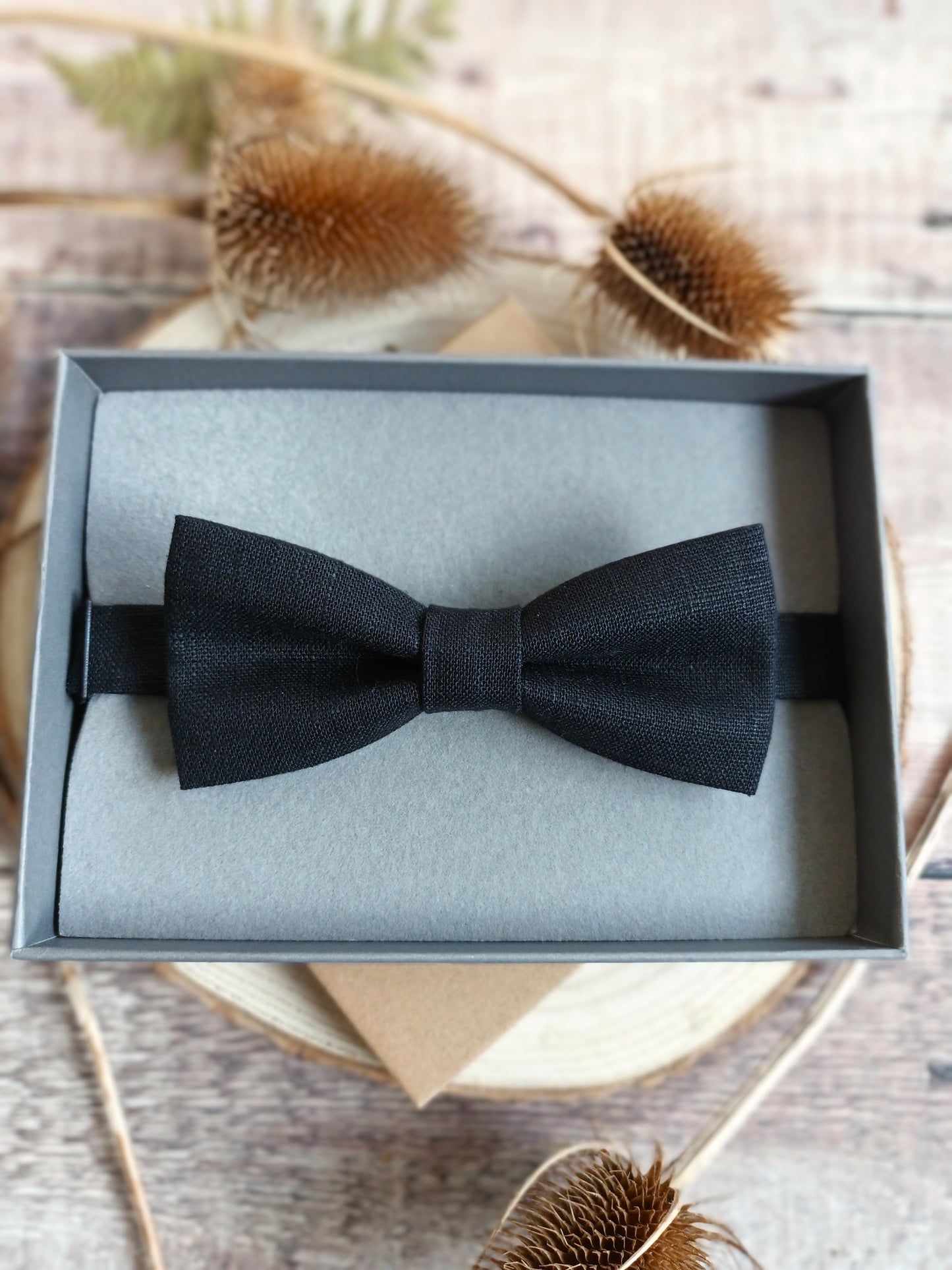 Black Linen Classic Bowtie