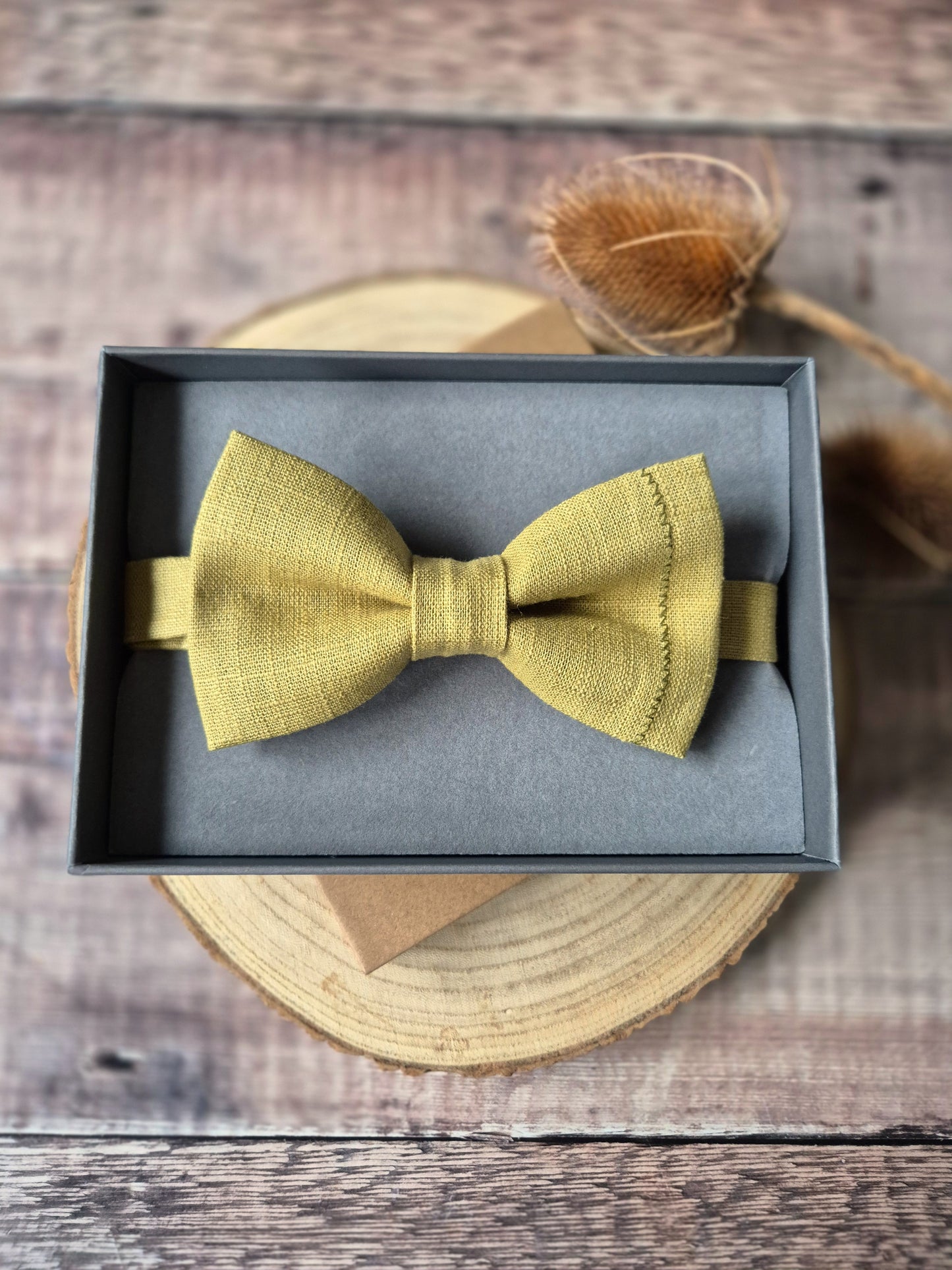 Linen Bow Tie Chartreuse