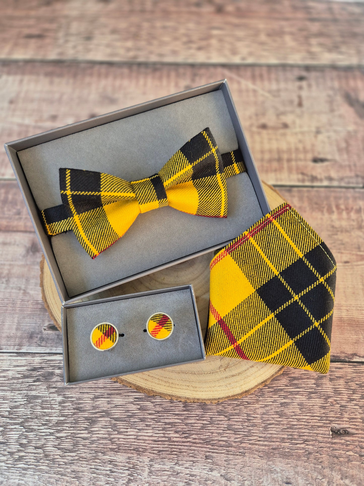 MacLeod Tartan Bow Tie