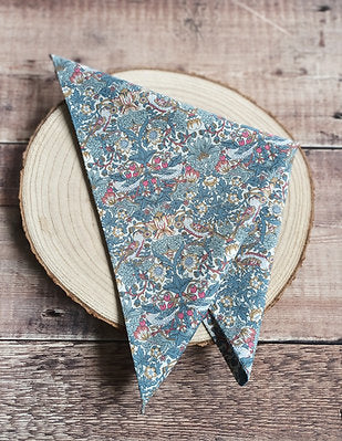Liberty Organic Cotton Strawberry Thief Pocket Square