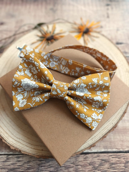 Liberty Bow tie Yellow Floral