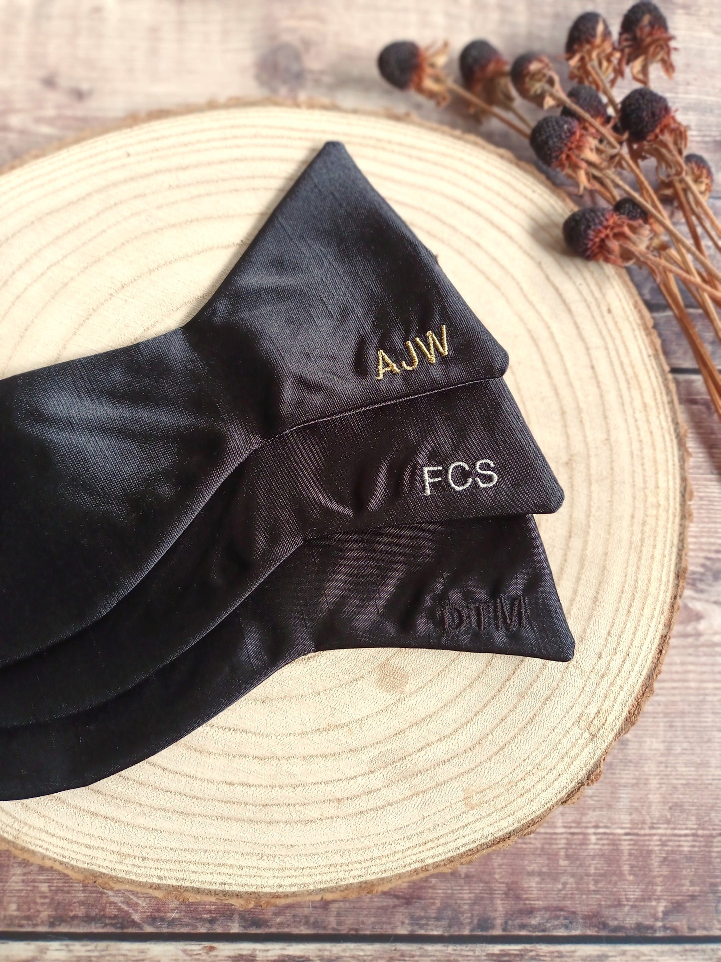 Self-Tie Black Club Round Bow tie