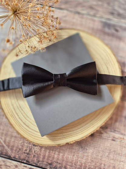 Pre-Tied Black Bow Ties