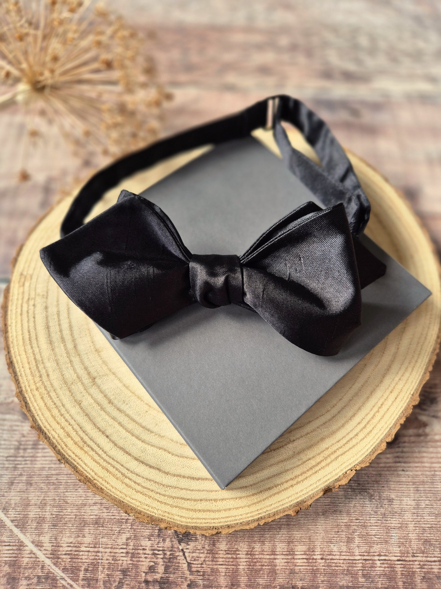Self-Tie Black Diamond Bow tie