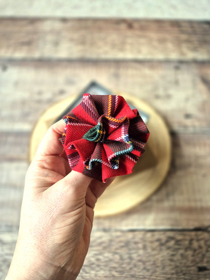 Drummond Tartan Flower Brooch