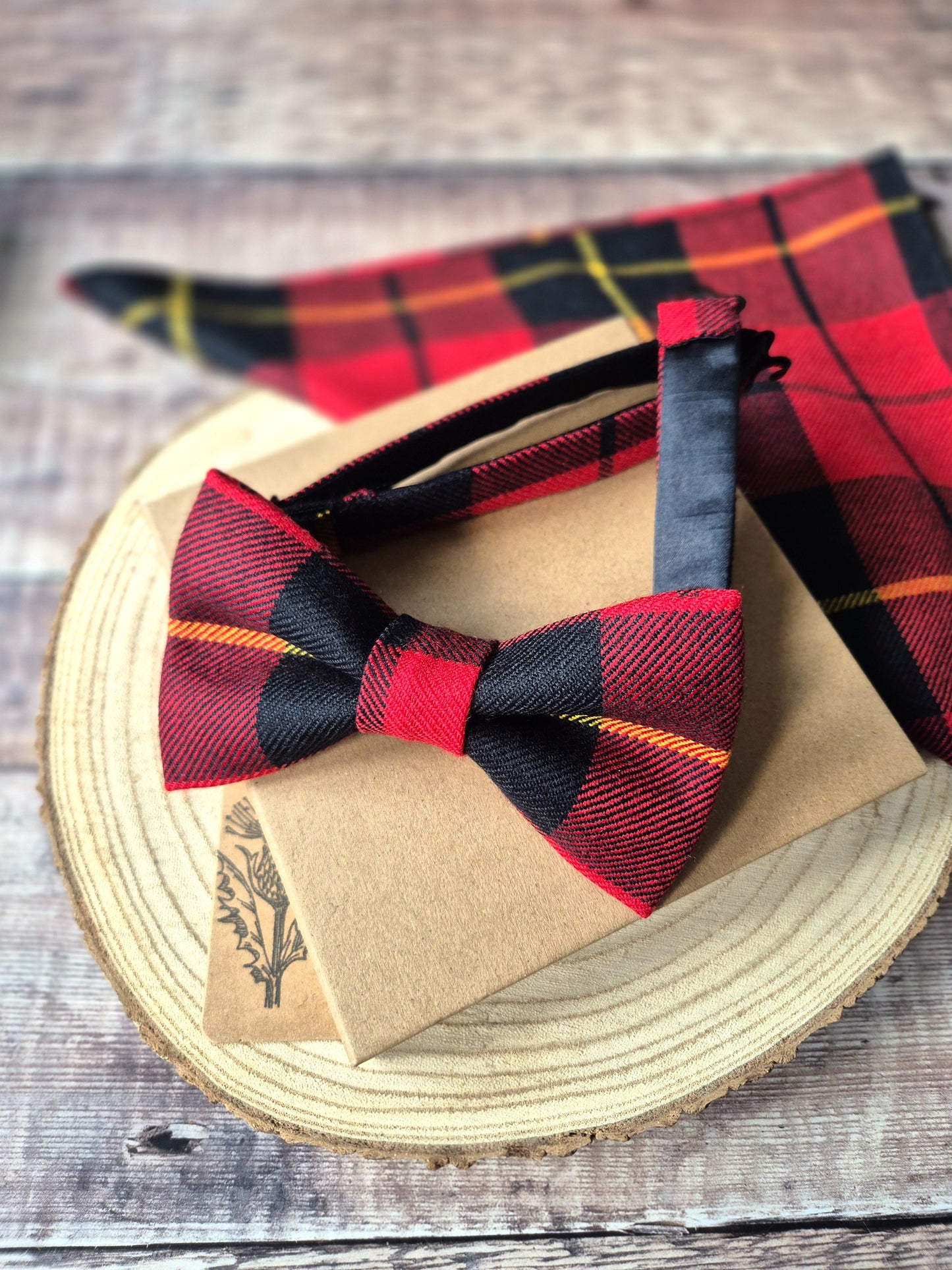 Wallace Tartan Bow Tie