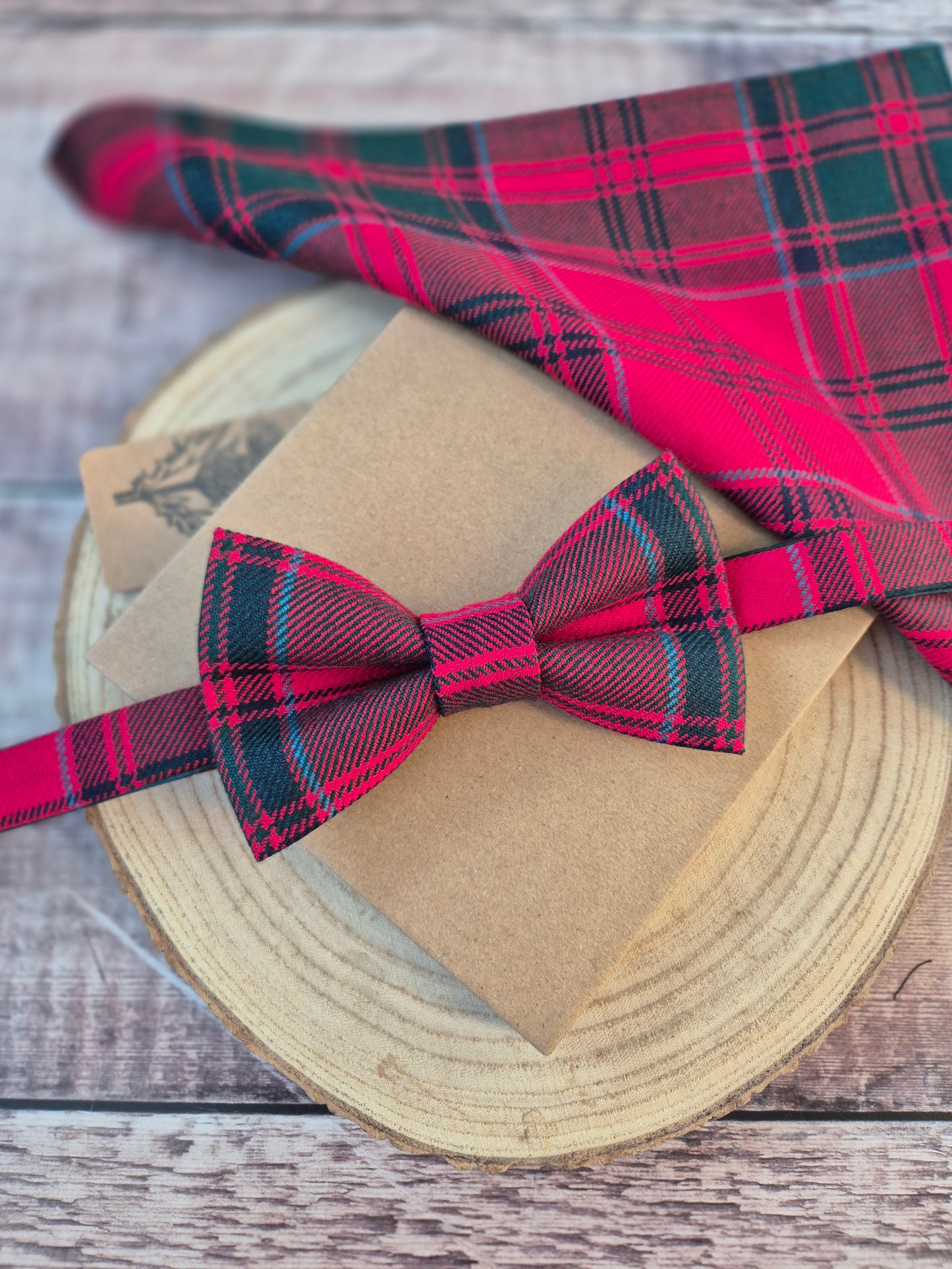 Grant Tartan Bow Tie