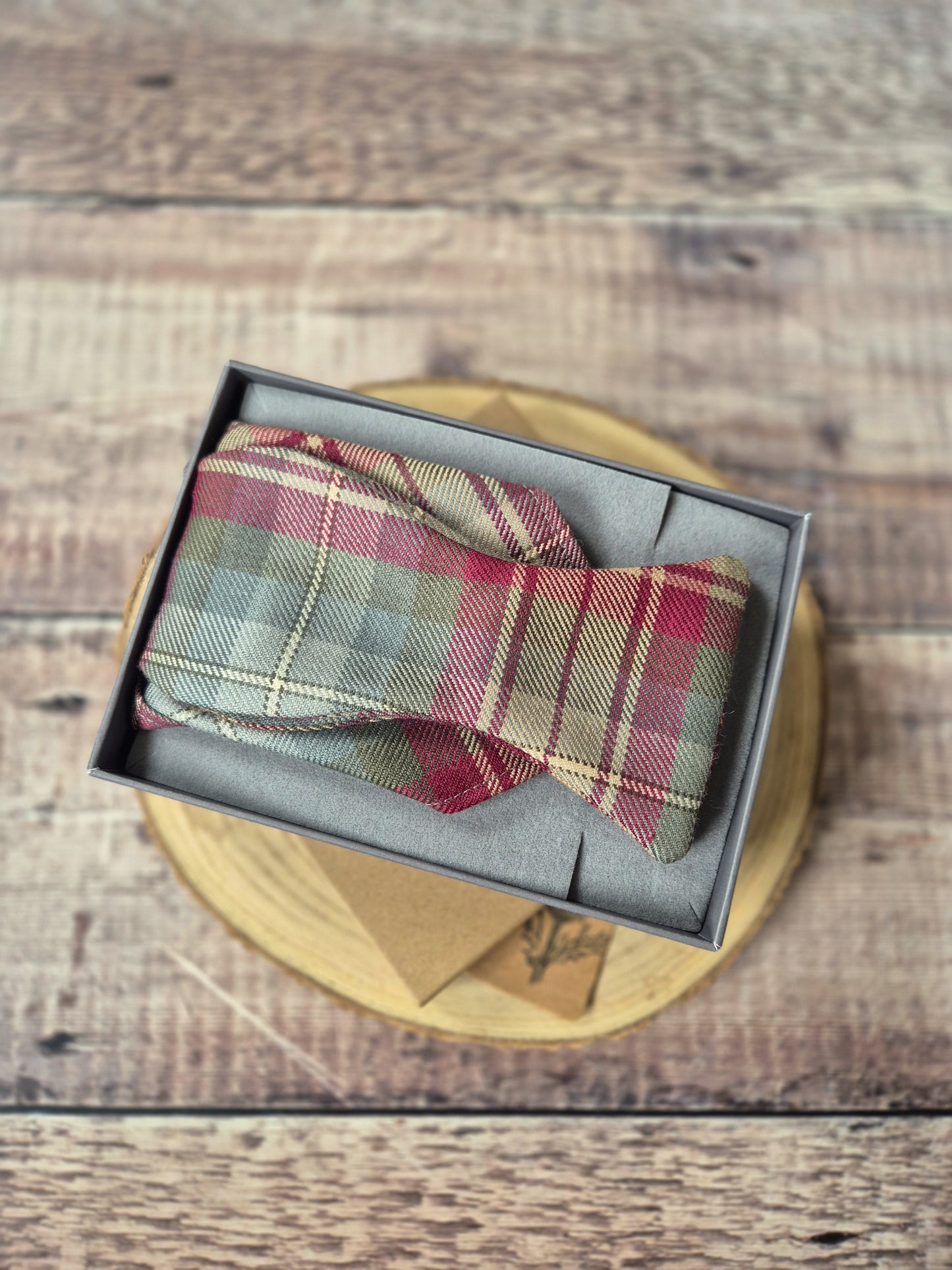 Auld Scotland Tartan Self-Tie Bowtie