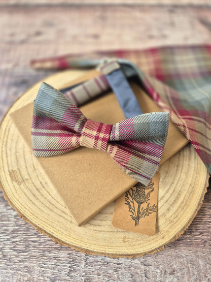 Auld Scotland Tartan Bow Tie