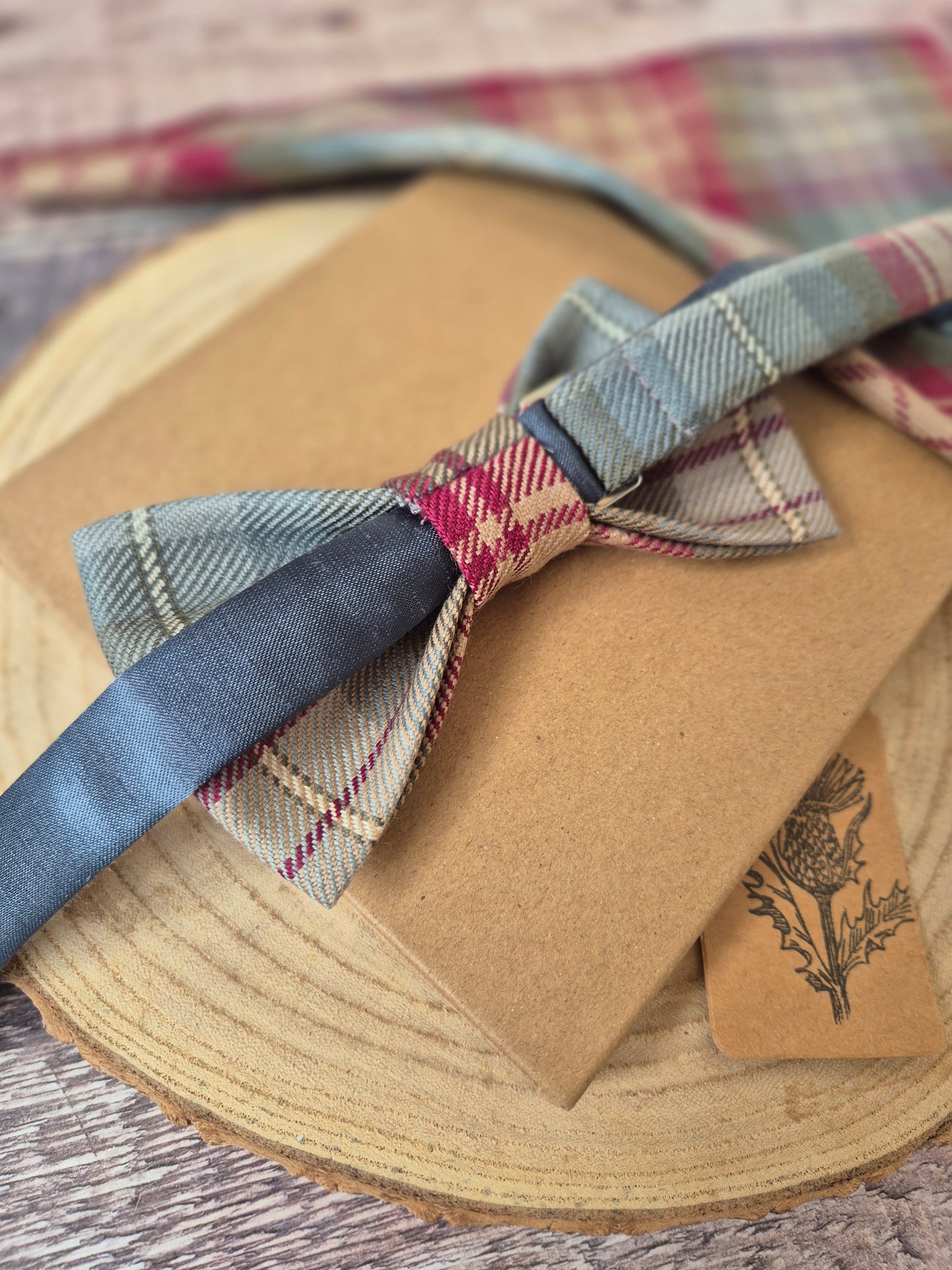 Auld Scotland Tartan Bow Tie