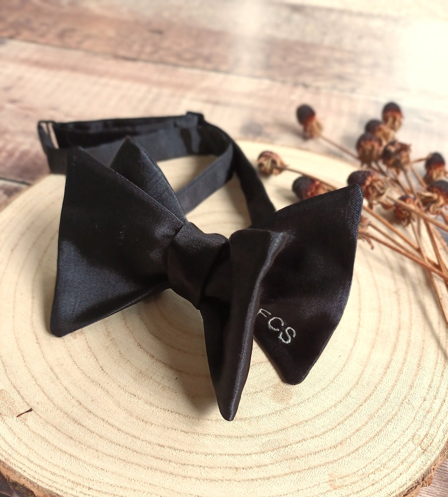 Self-Tie Black Butterfly Bow tie