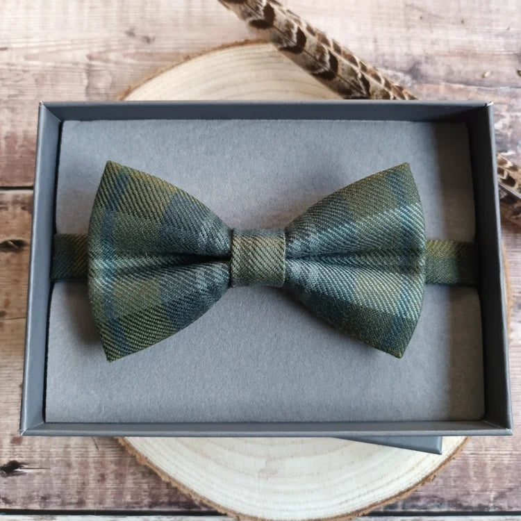 Weathered Black Watch Tartan Bowtie